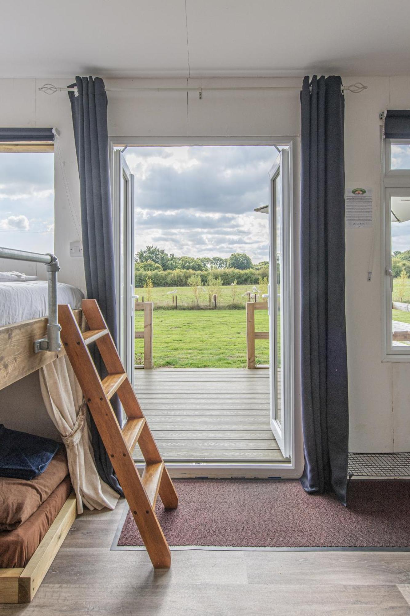 Dartmoor Reach Alpaca Farm Heated Cabins 5 Mins Drive To Dartmoor Bovey Tracey Cameră foto